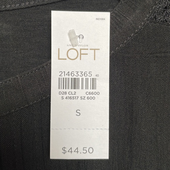 Ann Taylor Loft Size S - Picture 8 of 10
